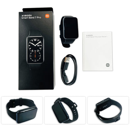 Xiaomi Smart Band 7 Pro packaging and accessories