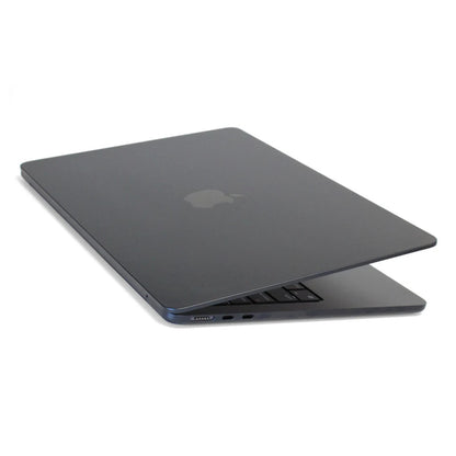 grey MacBook Air 13 (2022)